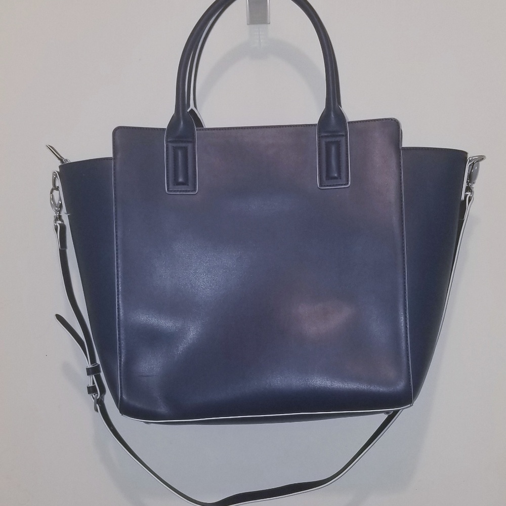 Vera Bradley work tote - Picture 2 of 3